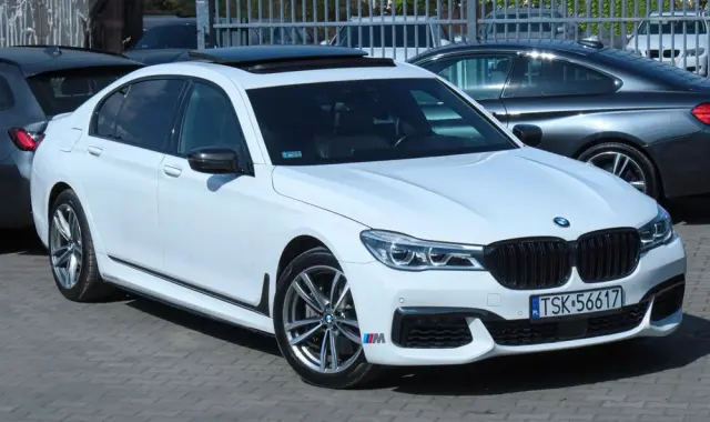 BMW Seria 7 750Li xDrive
