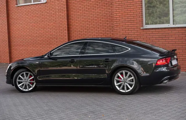 AUDI A7 Sportback 3.0 TDI quattro tiptronic sport selection