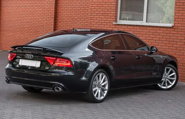 AUDI A7 Sportback 3.0 TDI quattro tiptronic sport selection