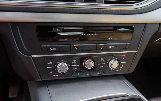 AUDI A7 Sportback 3.0 TDI quattro tiptronic sport selection