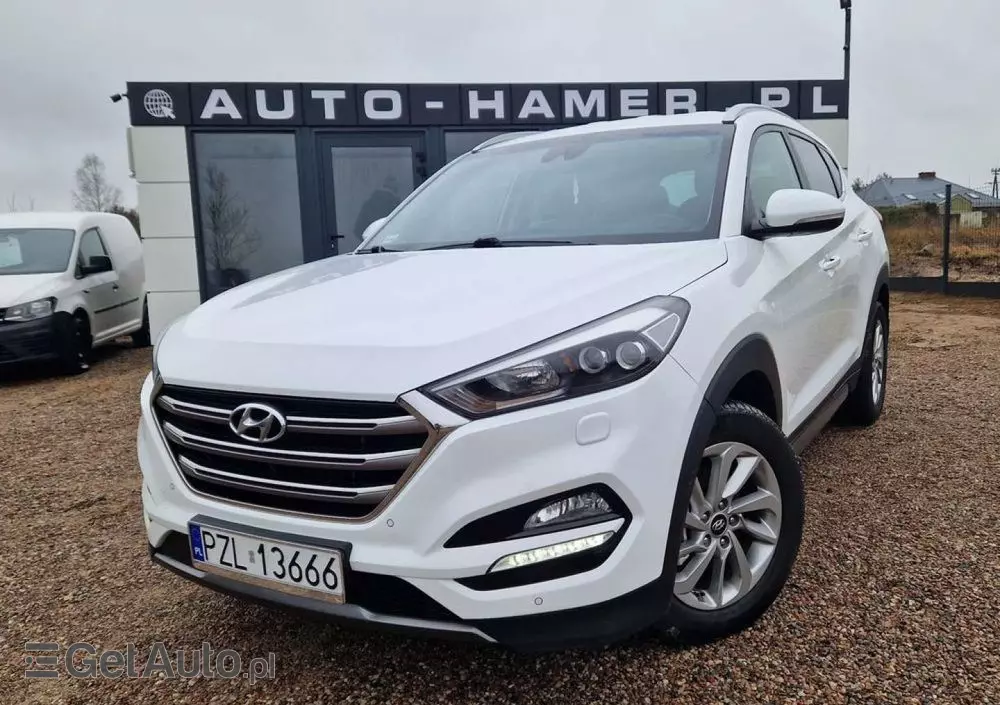 HYUNDAI Tucson 