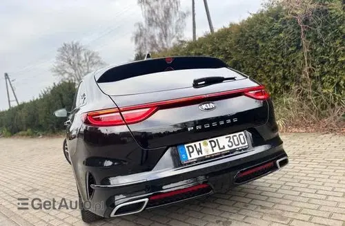 KIA Proceed 