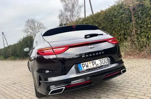 KIA Proceed 