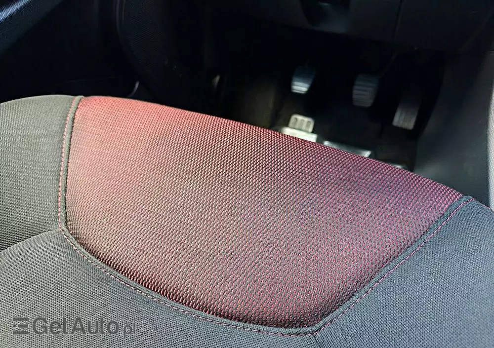 RENAULT Clio 1.2 16V 75 LIMITED