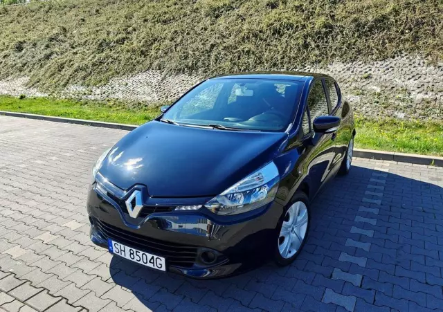 RENAULT Clio 1.2 16V 75 LIMITED