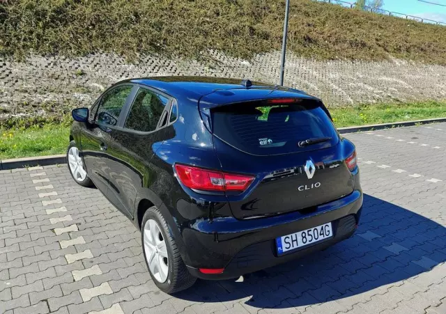 RENAULT Clio 1.2 16V 75 LIMITED