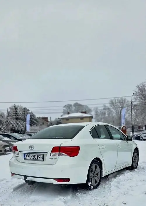 TOYOTA Avensis 