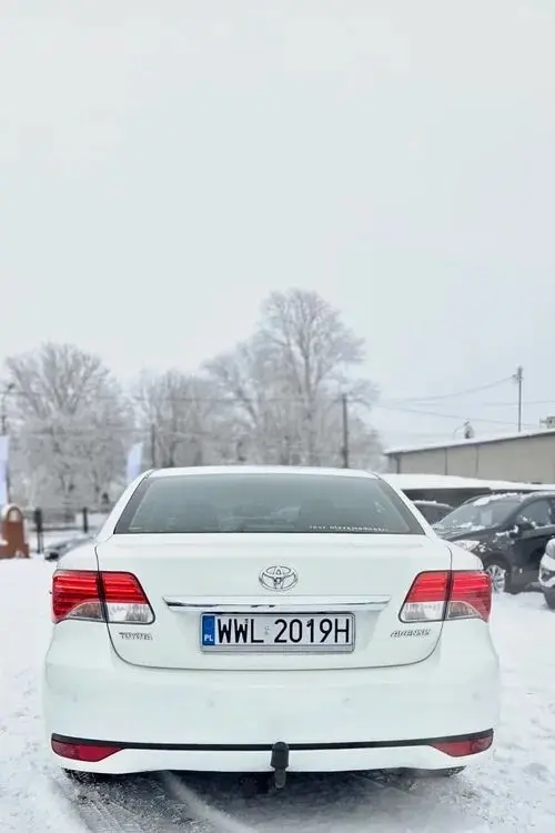 TOYOTA Avensis 
