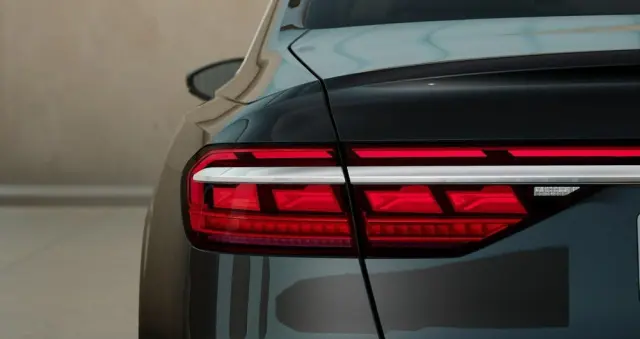 AUDI A8 L 50 TDI quattro tiptronic