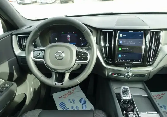 VOLVO XC 60 B5 B AWD Plus Black Edition