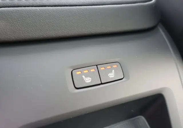 VOLVO XC 60 B5 B AWD Plus Black Edition