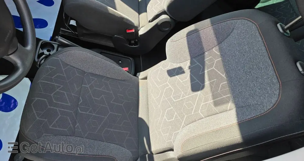 PEUGEOT Partner BlueHDi 100 Stop&Start ETG6 Active