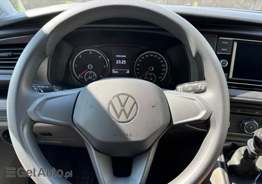 VOLKSWAGEN T6 1 