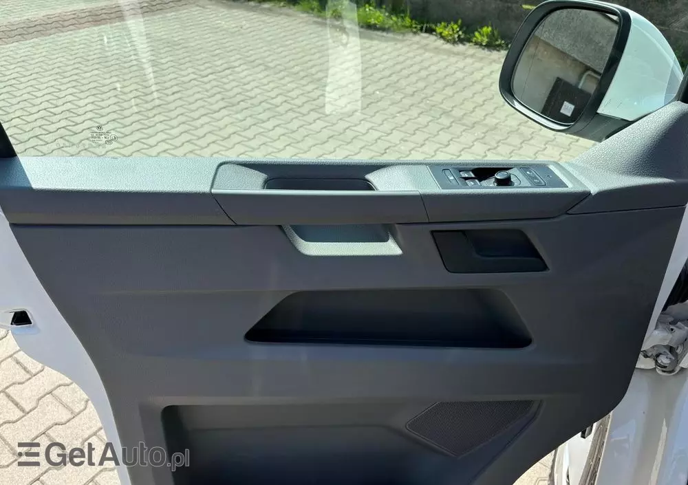 VOLKSWAGEN T6 1 