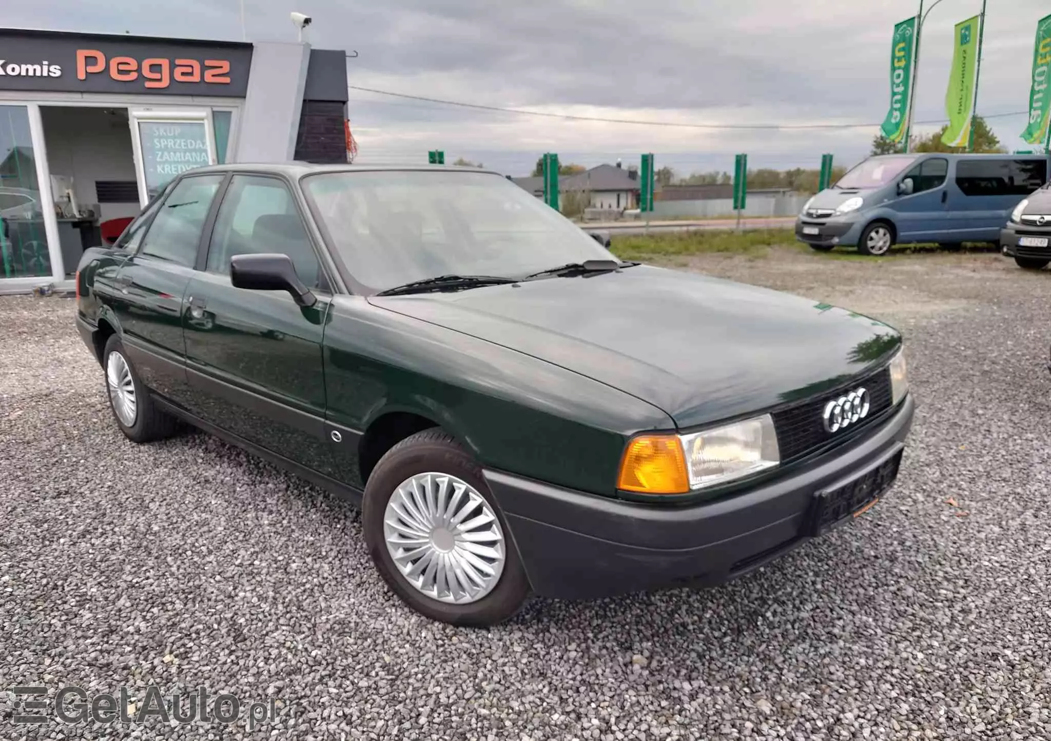 AUDI 80 