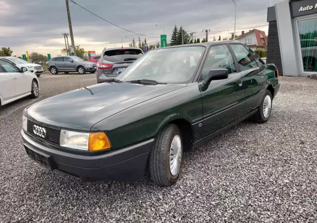 AUDI 80 