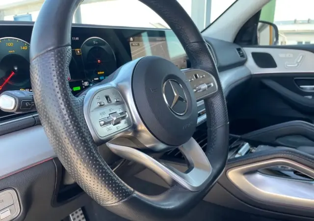 MERCEDES-BENZ GLE 300 d 4Matic 9G-TRONIC AMG Line