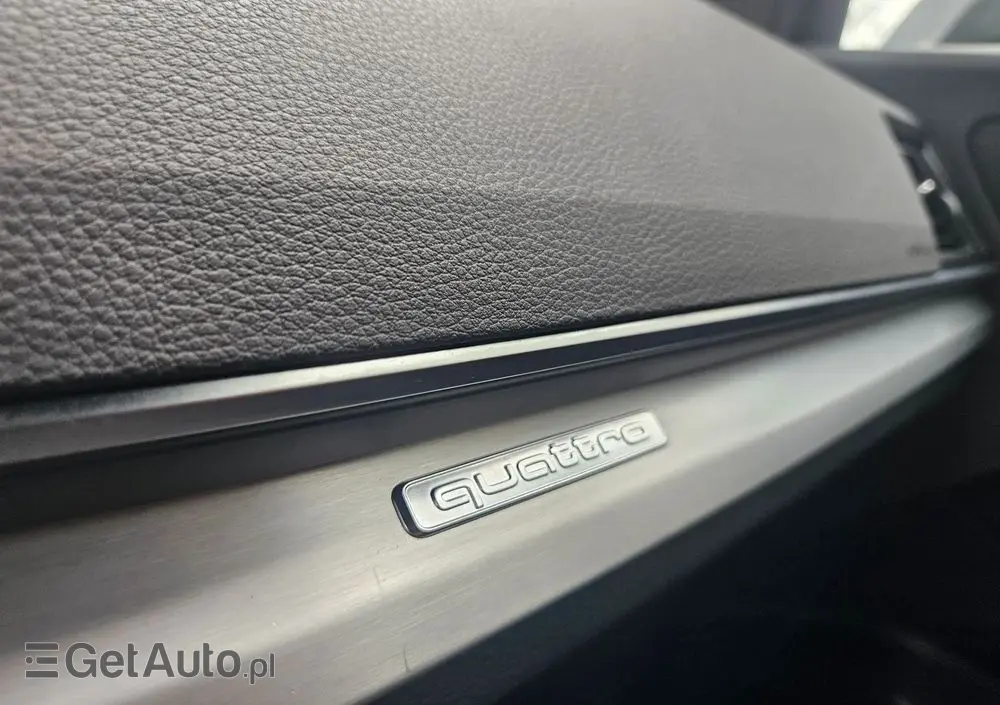 AUDI Q5 45 TFSI quattro S tronic S line