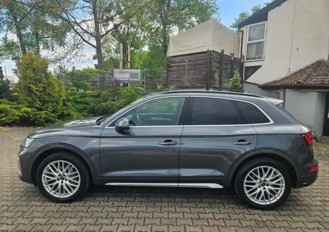 AUDI Q5 45 TFSI quattro S tronic S line
