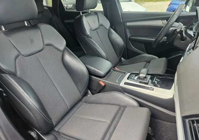AUDI Q5 45 TFSI quattro S tronic S line