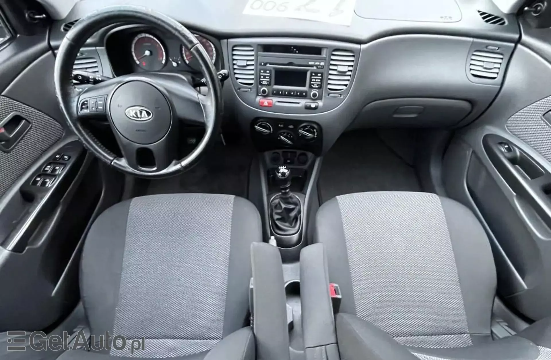 KIA Rio 1.4 i 16V (97 KM)