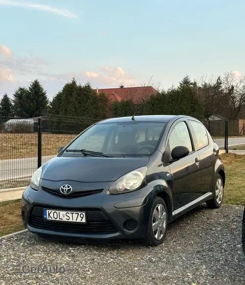 TOYOTA Aygo 