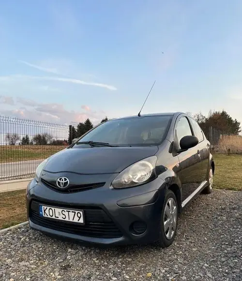 TOYOTA Aygo 