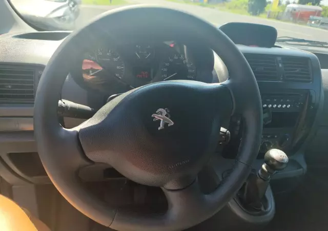 PEUGEOT Expert 