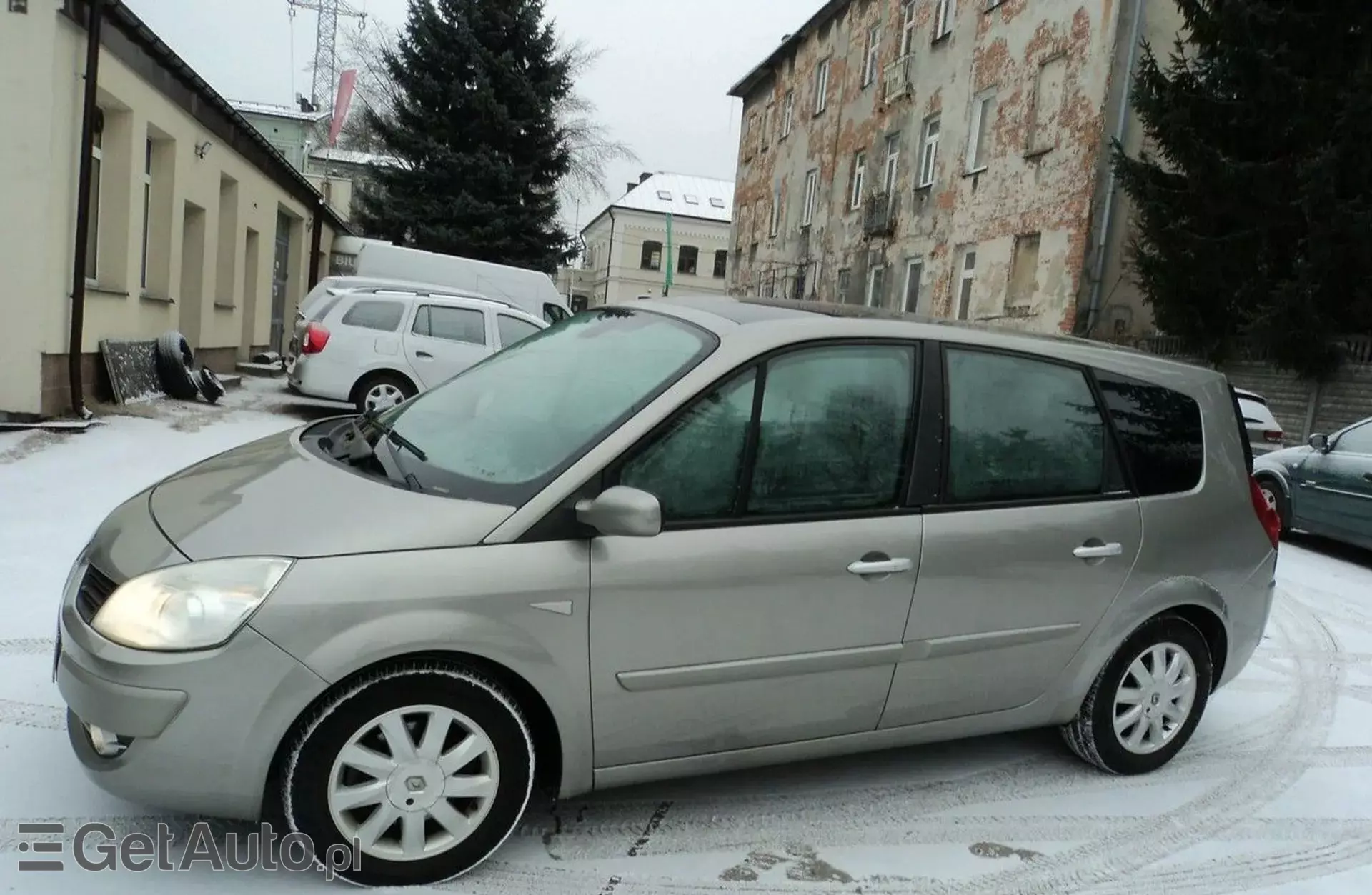 RENAULT Grand Scenic 