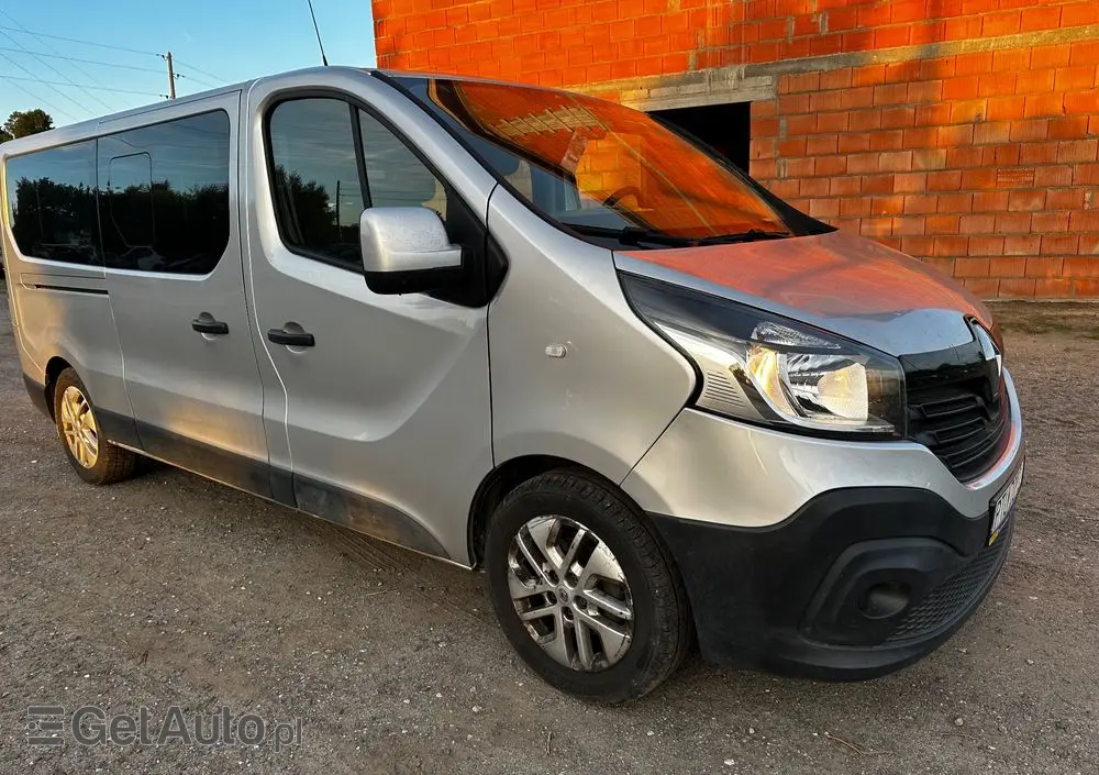 RENAULT Trafic ENERGY dCi 145 Grand Spaceclass
