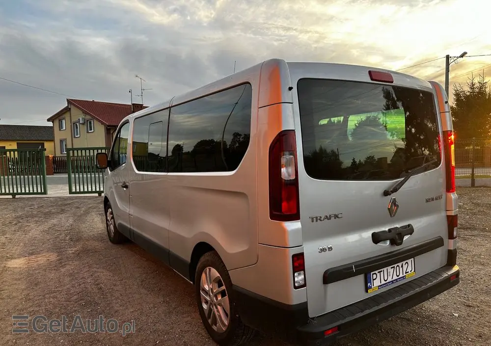 RENAULT Trafic ENERGY dCi 145 Grand Spaceclass