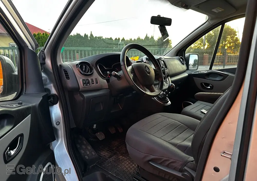 RENAULT Trafic ENERGY dCi 145 Grand Spaceclass