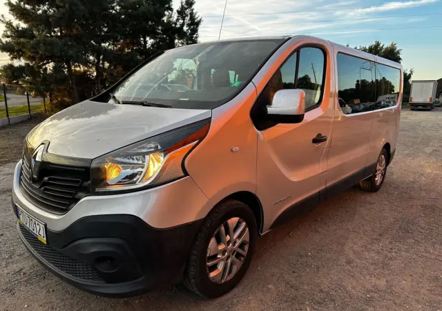 RENAULT Trafic ENERGY dCi 145 Grand Spaceclass