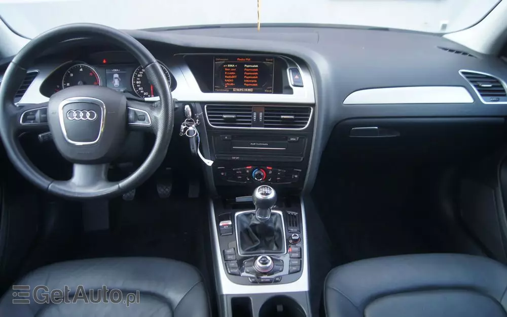 AUDI A4 Avant 2.0 TDI e DPF S line Sportpaket