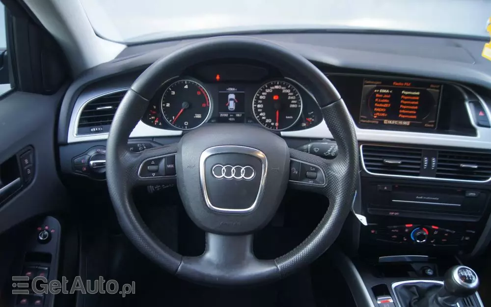AUDI A4 Avant 2.0 TDI e DPF S line Sportpaket
