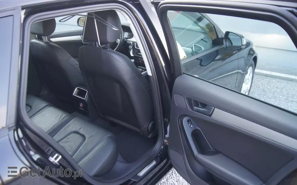 AUDI A4 Avant 2.0 TDI e DPF S line Sportpaket