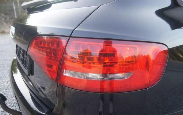 AUDI A4 Avant 2.0 TDI e DPF S line Sportpaket