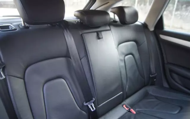 AUDI A4 Avant 2.0 TDI e DPF S line Sportpaket