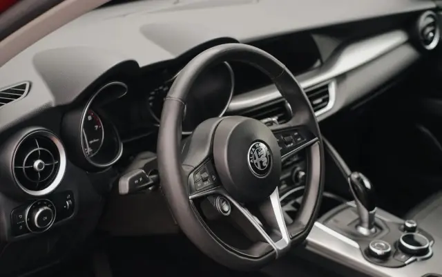 ALFA ROMEO Stelvio 2.0 Turbo TI Q4