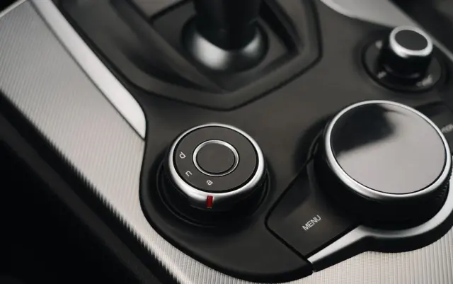 ALFA ROMEO Stelvio 2.0 Turbo TI Q4