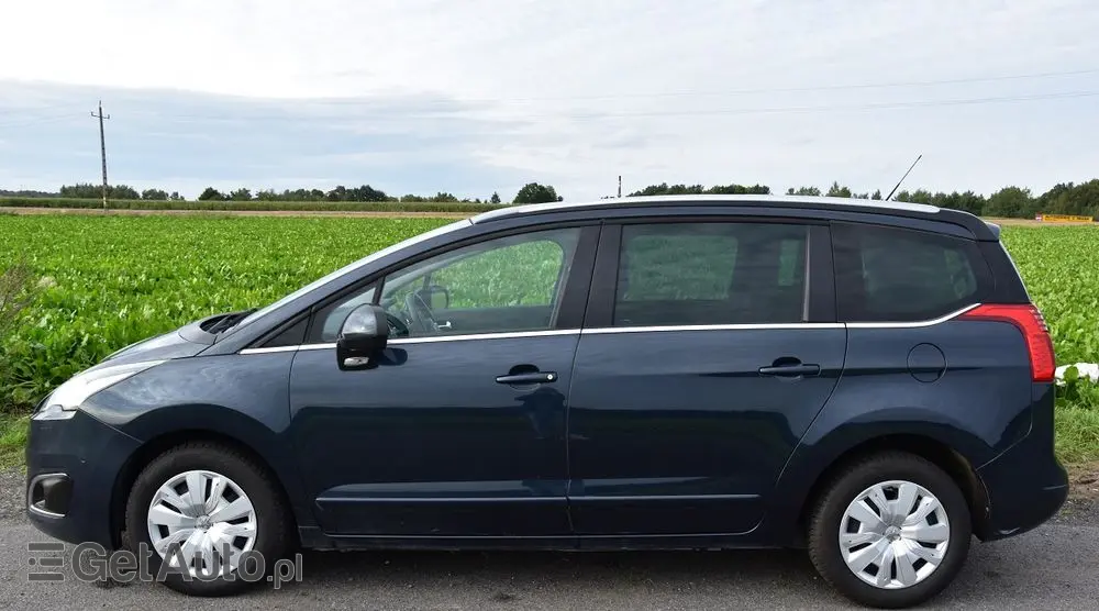 PEUGEOT 5008 HDI FAP 160 Automatik Allure