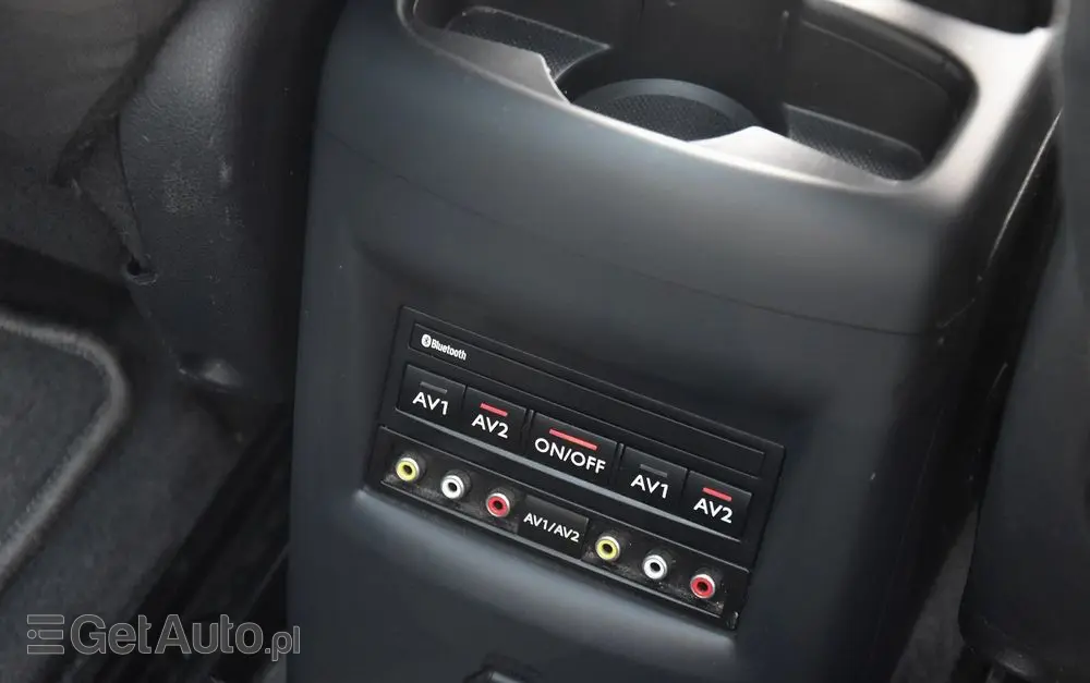 PEUGEOT 5008 HDI FAP 160 Automatik Allure