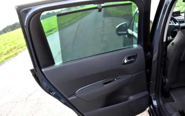 PEUGEOT 5008 HDI FAP 160 Automatik Allure