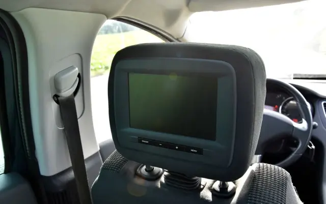 PEUGEOT 5008 HDI FAP 160 Automatik Allure