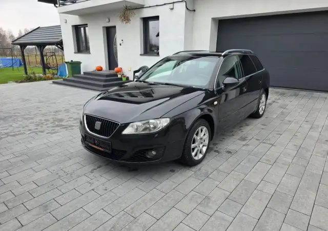 SEAT Exeo 