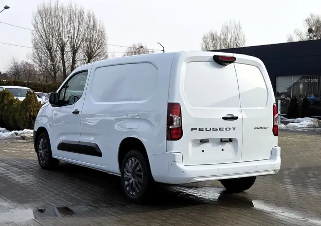 PEUGEOT Partner L2 