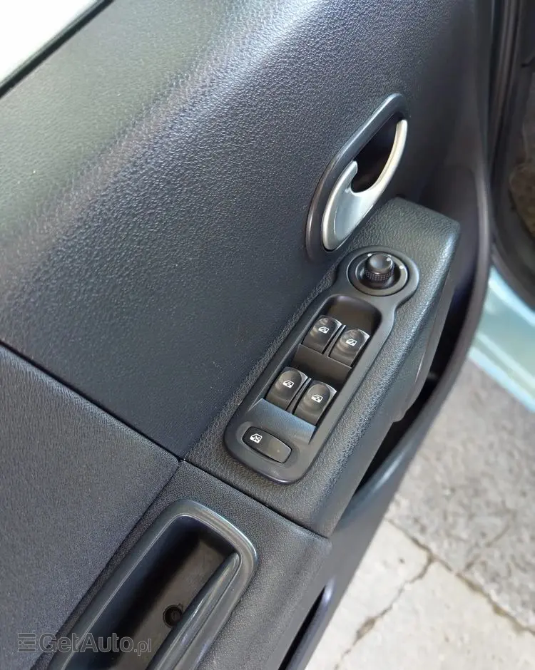 RENAULT Modus 