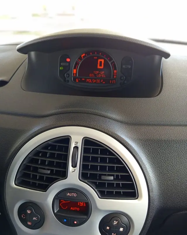 RENAULT Modus 