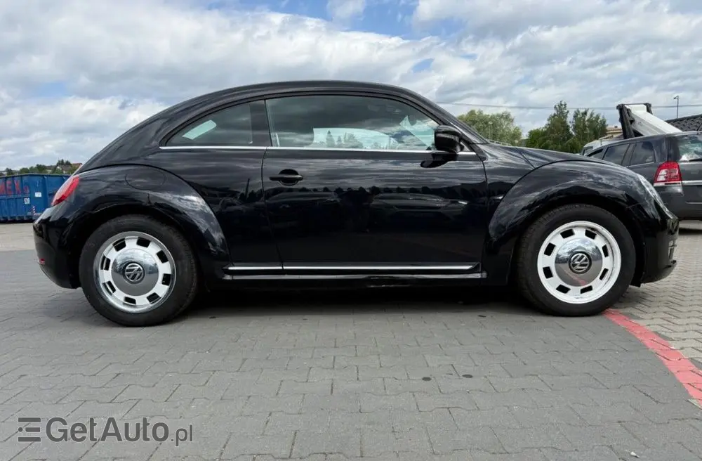 VOLKSWAGEN Beetle 