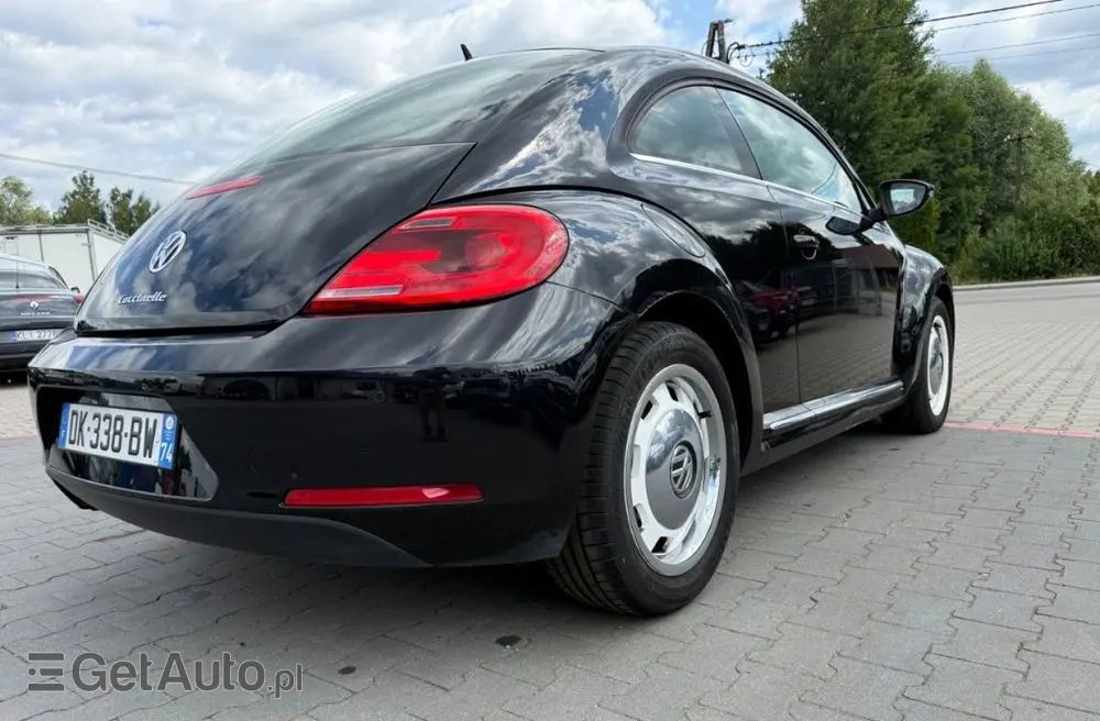 VOLKSWAGEN Beetle 